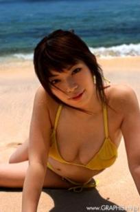 Graphis 妃乃ひかり/妃乃光《Afternoon Listless》比基尼泳装写真，夏日泳池湿身诱惑，清新甜美私房照 [40P]