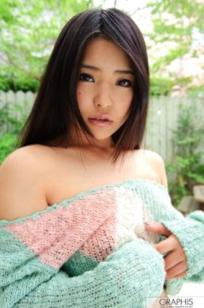 Graphis_片桐えりりか/月島ななこ《Real》 Gals 写真集[18P]