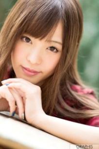 Graphis_桃乃木かな Kana Momonogi 清纯写真集，甜美少女慵懒家居风，气质动人精选[13P]