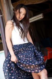 Graphis_Gals472 松岡すず - Raw Expression 居家私房清纯白嫩治愈系写真