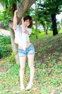 Graphis 唯井真寻 Mahiro Tadai 清纯短发美少女户外清新私房写真