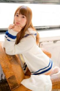Graphis_初川みなみ 日本美少女居家清纯私房诱惑写真集 [22P]