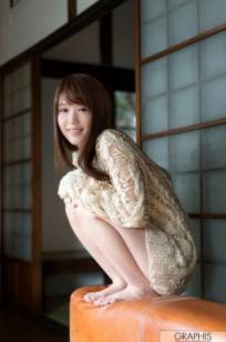 Graphis 渚ひかり 唯美精致白色蕾丝内衣私房写真集[13P]