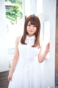 石原める Meru Ishihara Graphis系列初脱ぎ娘 精选家居清纯私房照写真集