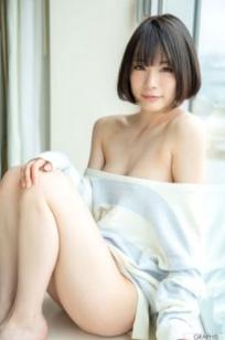 Graphis_铃村爱里《Days of Love》夏日写真，清纯少女居家私房美拍，大尺度丁字裤诱惑呈现