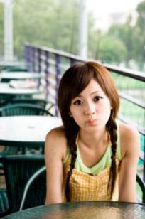 台湾正妹张凯洁果子MM台大外拍第2部 青春校园风格户外街拍写真集
