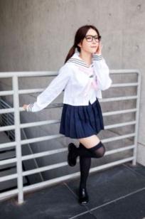 台湾正妹张齐郡JULIE《长筒袜校服少女》户外日系清新学生装写真集