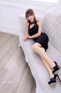 台湾正妹Winnie小雪/庄温妮黑裙旗袍私房写实诱惑，优雅气质美腿女神尽显御姐魅力