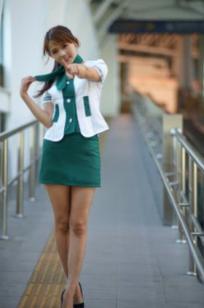 台湾正妹苏郁媛《烏日高鐵·空姐制服》甜美写真集 - 职场气质诱惑，制服美腿，都市温柔女神风
