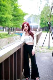 台湾正妹雨玄士林官邸户外写真，清新甜美风氧气少女，气质温柔治愈系人像 [83P]