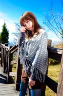 台湾正妹_果子MM/张允霏《果子遊清境》户外清新写真，元气少女自然随性穿搭，甜美笑容治愈系旅拍