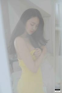 [LEEHEE EXPRESS] LEHF-134 - Inah：简约居家私房，白色透视衬衫下的绝美曲线与极致翘臀