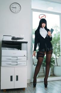 Puy Puy - Rio Tsukatsuki 调月莉音 办公室黑丝美臀私房角色扮演 [144P]