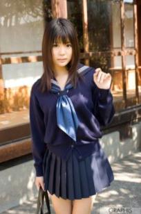 Graphis 葵つかさ《Hollyhock》日系清纯校服与性感私房内衣写真集