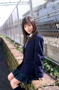 Graphis_佳澄果穗(Kasumi Kaho) 邻家学妹校服诱惑与极致内衣 写真集[16P]