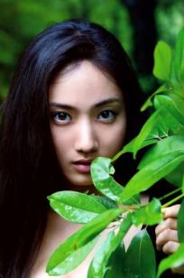 紗綾写真集：唯美浴室湿身诱惑，光影交织下的私房艺术大片
