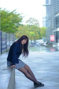 台湾正妹Becky实践大学校服写真，jk制服气质学妹清纯街拍