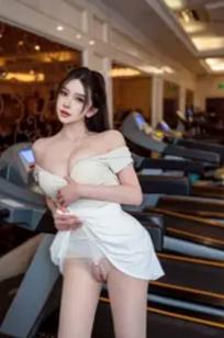 李丽莎健身房极致诱惑，普拉提器械下的动感与私房缠绵大尺度套图 [90P]