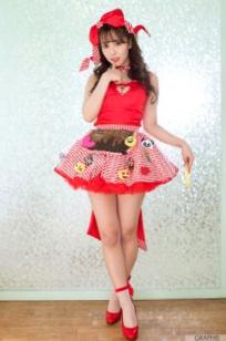Graphis_三上悠亜《Valentine Special 2018》限定特辑：甜美红色角色扮演诱惑写真