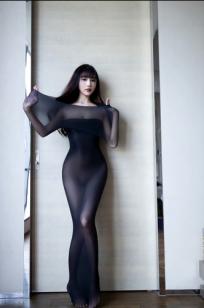 陆萱萱 黑色连体丝袜 极致紧身曲线 室内私房摄影 诱惑美图[81P]