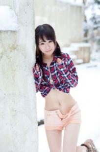Graphis_Yuzu Kitagawa 北川ゆず/北川柚子写真集：清纯日系少女室内私房与户外雪景诱惑