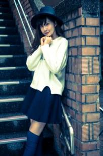 台湾正妹艾比《台湾大学》户外街拍女神写真集，清新学院风白毛衣少女私房照 [158P]