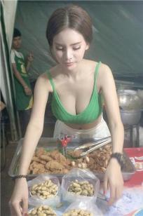 Sutasinee Siriruke 泰国最正小吃摊老板娘