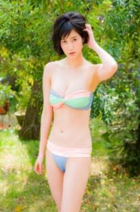 Sabra_出口亜梨沙《めっちゃ、べっぴんさん。》日系短发美女私房写真比基尼户外清新诱惑集[40P]