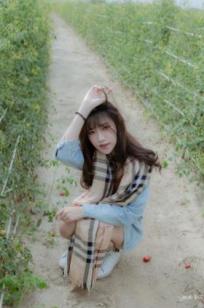 台湾正妹比比儿《小清新外拍》户外街拍写真集，展现邻家女孩纯美气质与动人魅力
