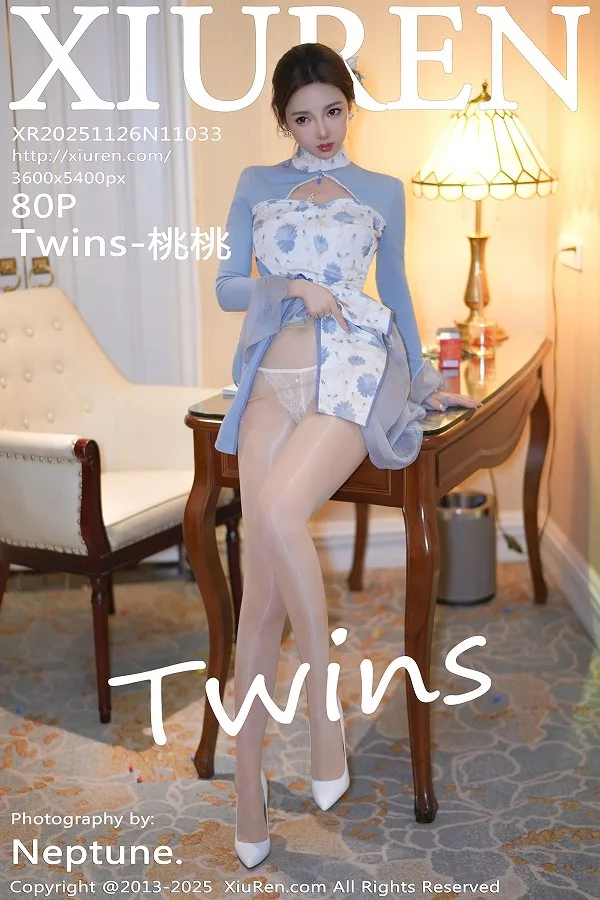 [XiuRen]高清写真图 2025.11.26 No.11033 Twins-桃桃 闪亮白丝