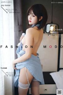 YouMi尤蜜-您的蛋蛋-《庄园女仆》：清纯短发妹子穿蓝白格纹制服，性感蕾丝吊带诱惑，极品私房照