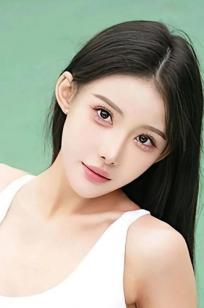 金允希Yuki (金允希) 金允希Yuki (金允希)