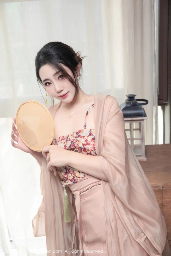    [XiuRen]高清写真图 2023.03.23 No.6457 严利娅Yuliya 汉服美臀第103张图片