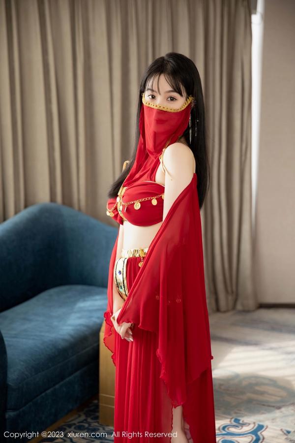   [XiuRen]高清写真图 2023.07.19 No.7103 柚琪Rich 西域舞服第5张图片