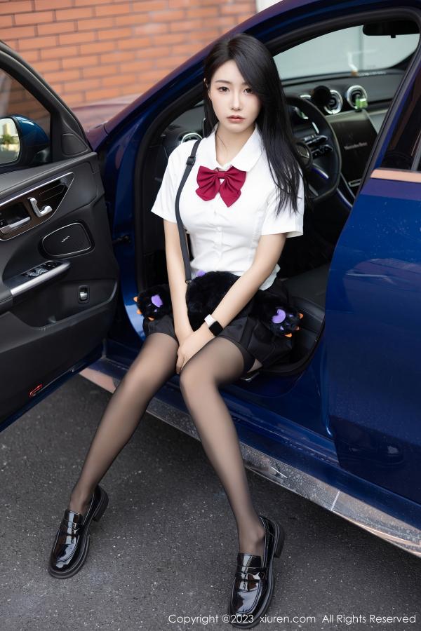   [XiuRen]高清写真图 2023.11.13 No.7653 苏苏阿 短裙美腿第10张图片