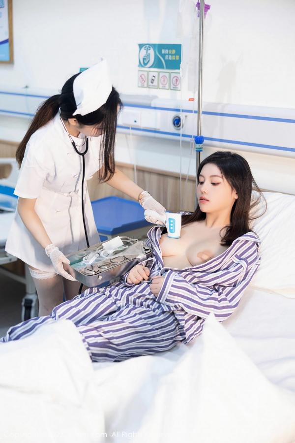  [XiuRen]高清写真图 2023.11.17 No.7683 模特合集 医生与护士第9张图片