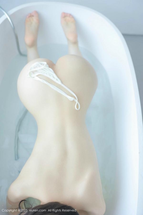    [XiuRen]高清写真图 2025.02.07 No.9851 桃妖夭 丝袜美腿第102张图片