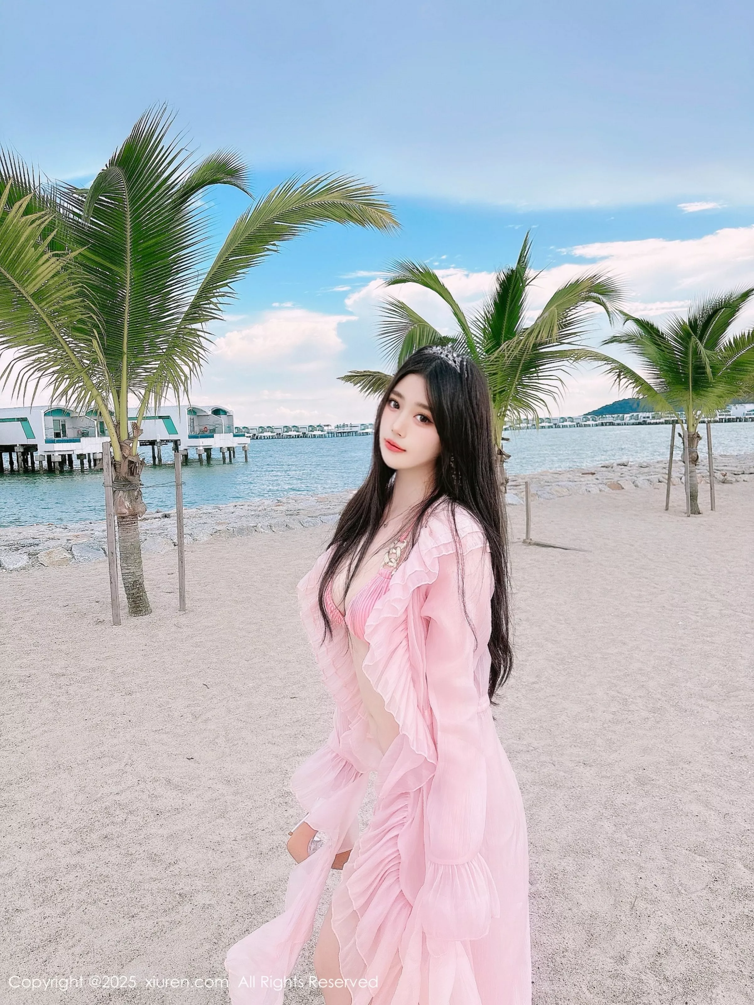   [XiuRen]高清写真图 2025.04.16 No.10160 蛋蛋宝 粉色比基尼第61张图片