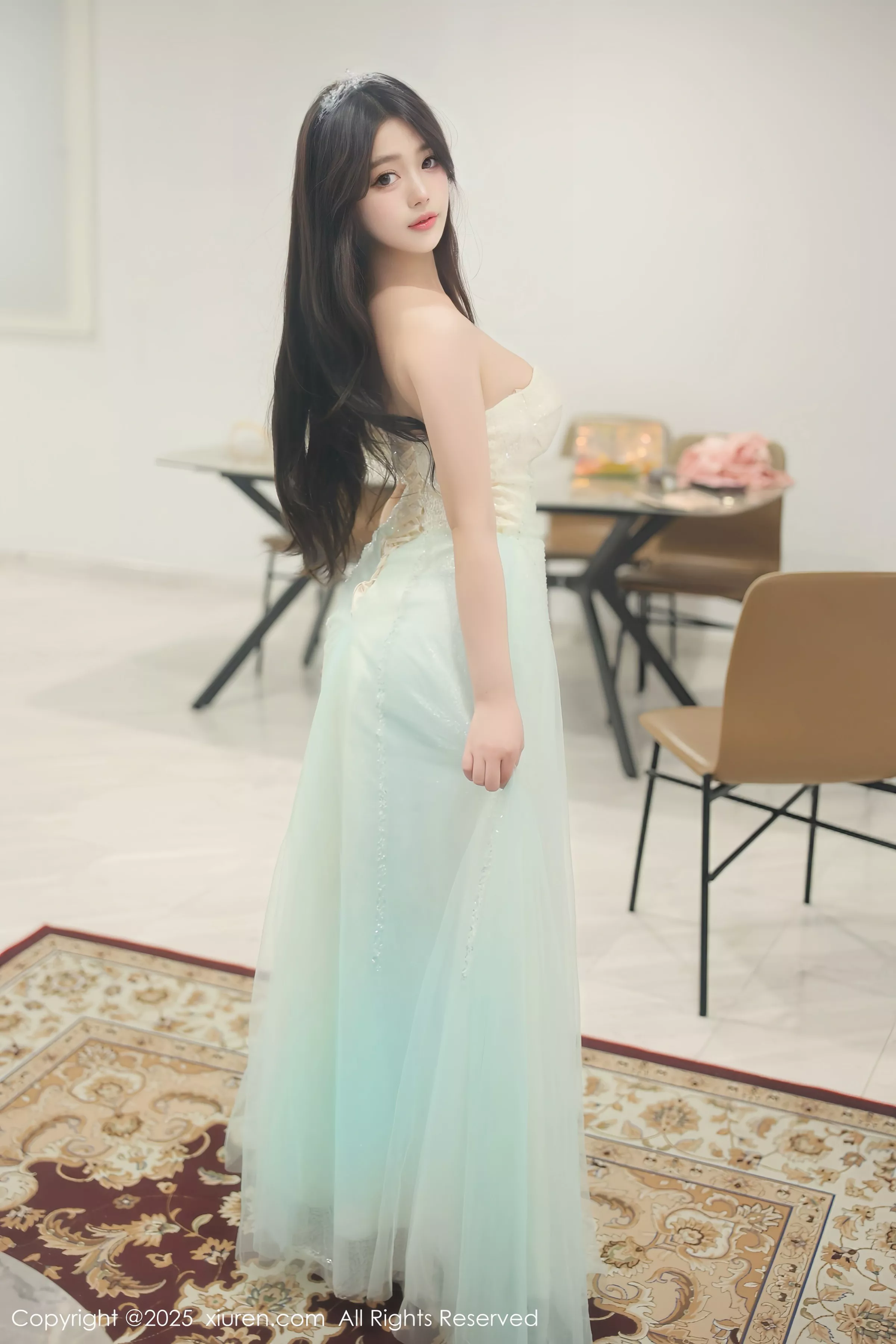   [XiuRen]高清写真图 2025.04.29 No.10222 蛋蛋宝 马来西亚旅拍第32张图片
