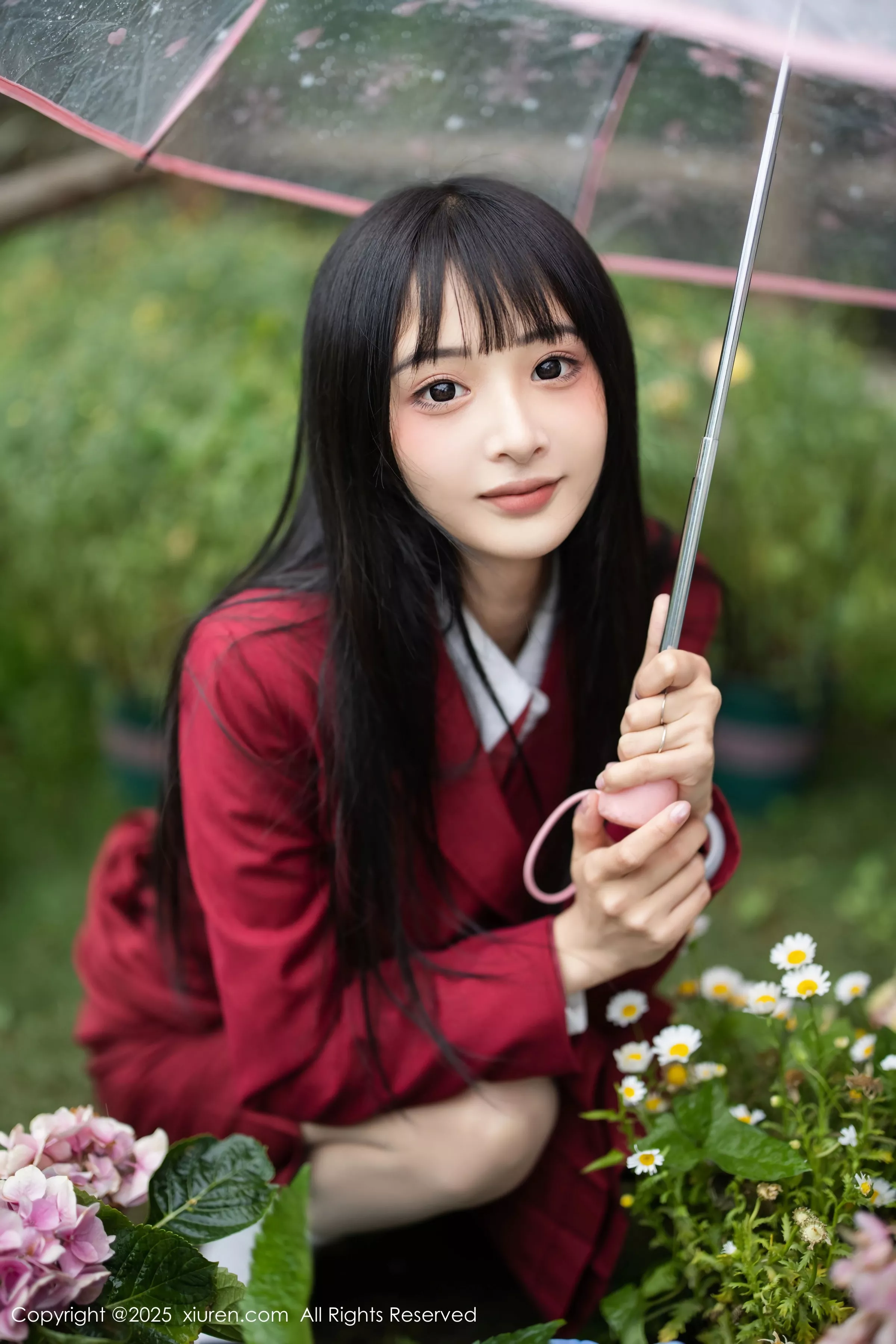   [XiuRen]高清写真图 2025.04.29 No.10215 茂木希子 性感红裙第49张图片