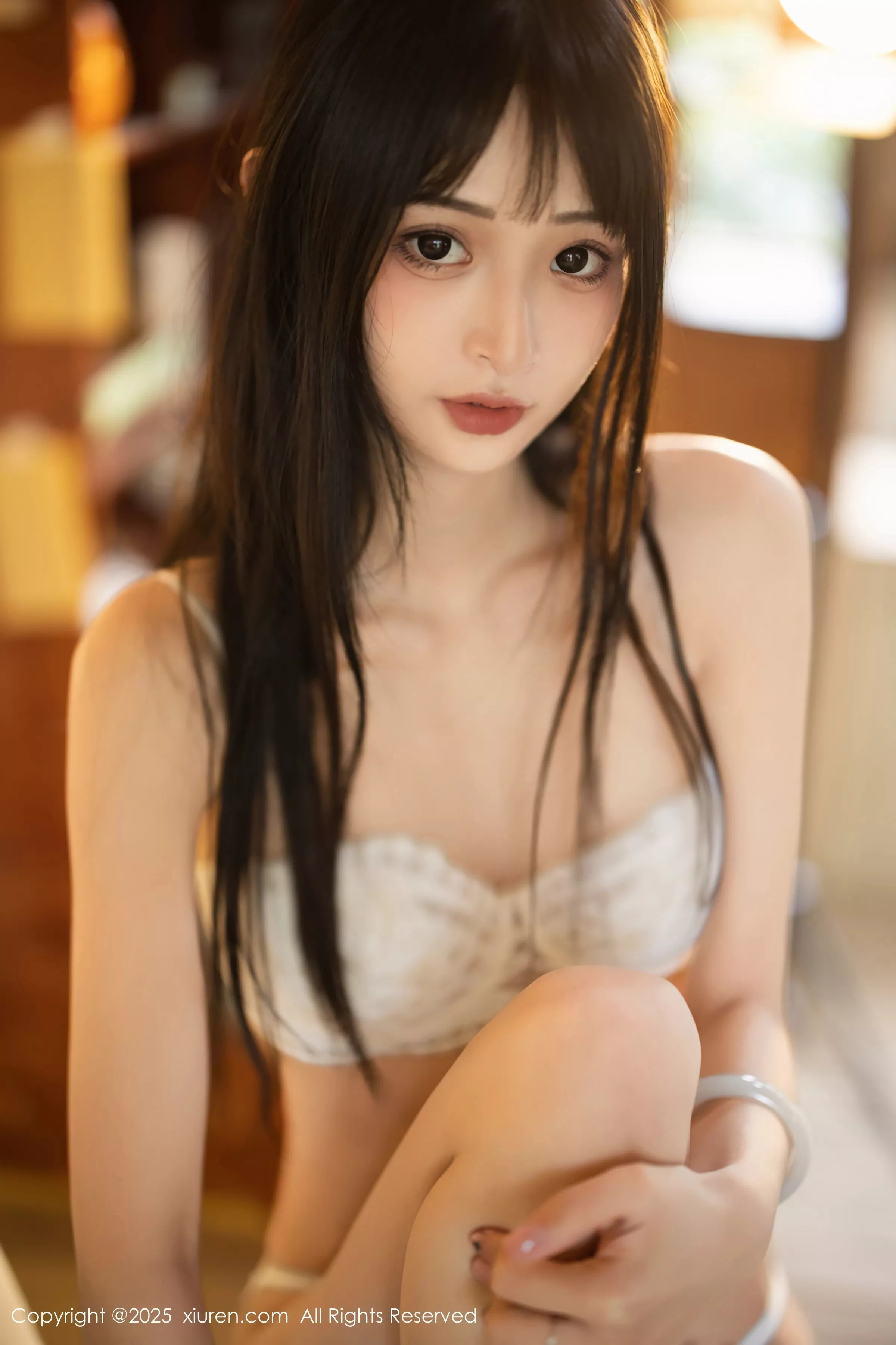   [XiuRen]高清写真图 2025.04.29 No.10215 茂木希子 性感红裙第61张图片