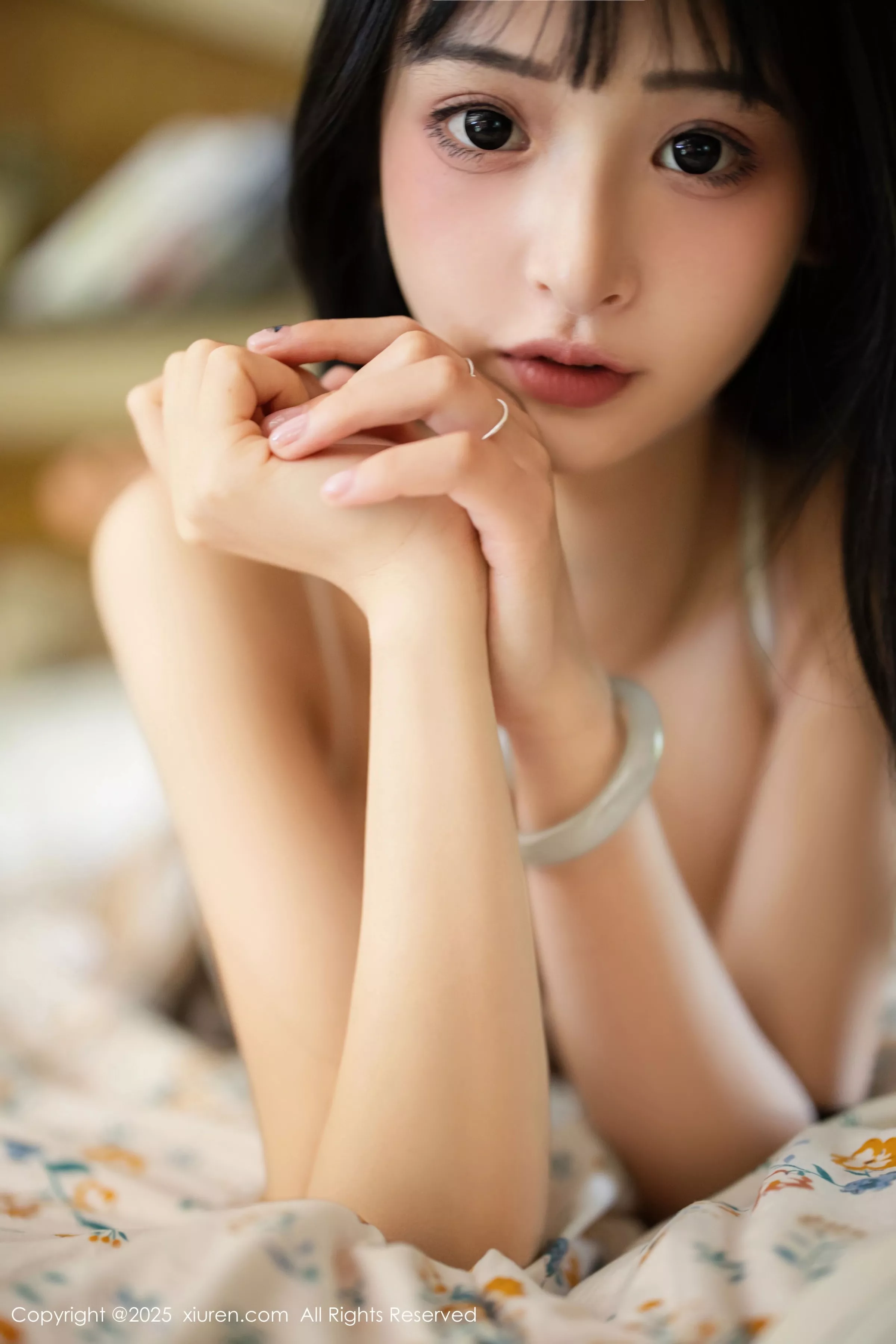   [XiuRen]高清写真图 2025.04.29 No.10215 茂木希子 性感红裙第67张图片