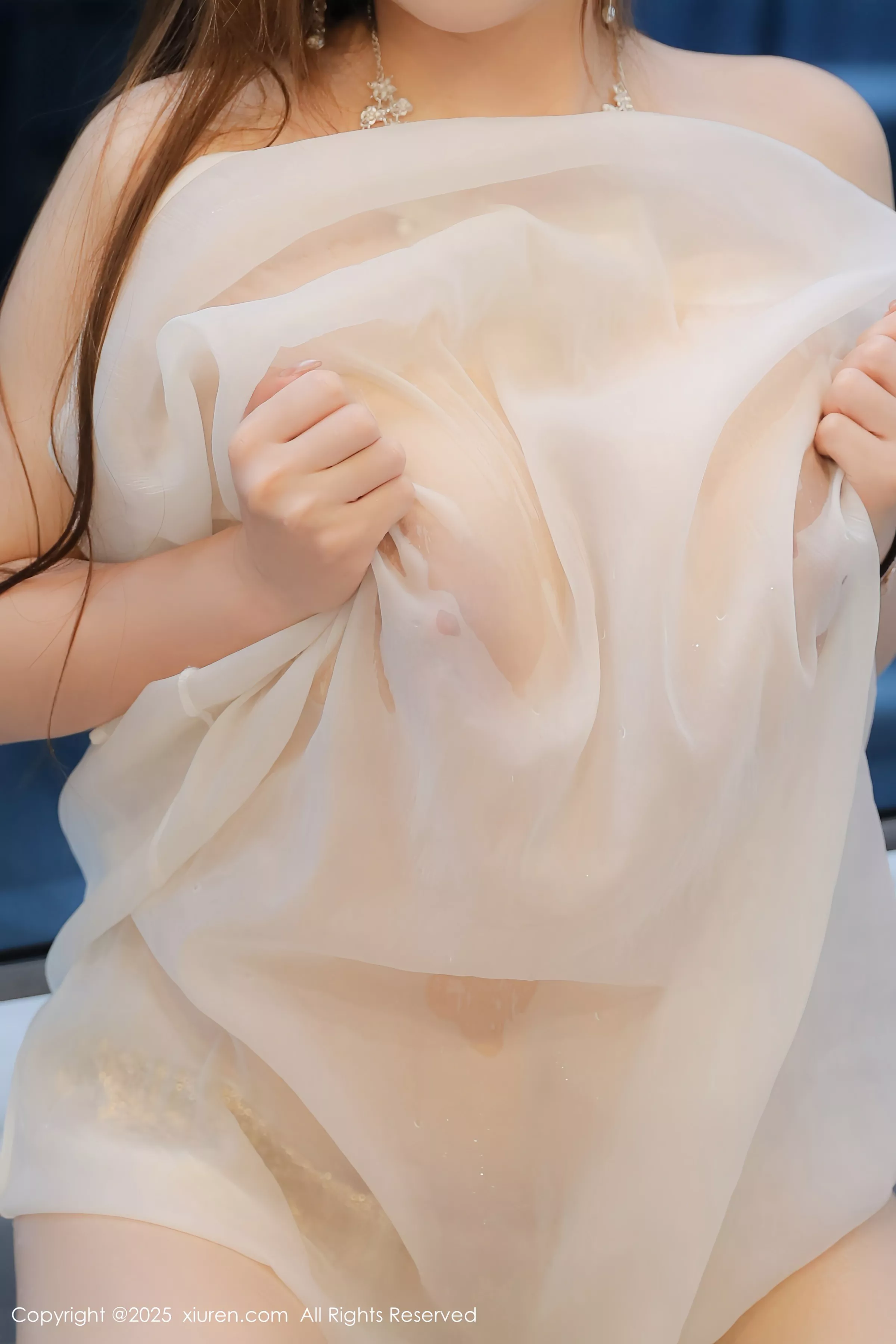   [XiuRen]高清写真图 2025.04.29 No.10218 小肉肉咪 白色泳衣第73张图片