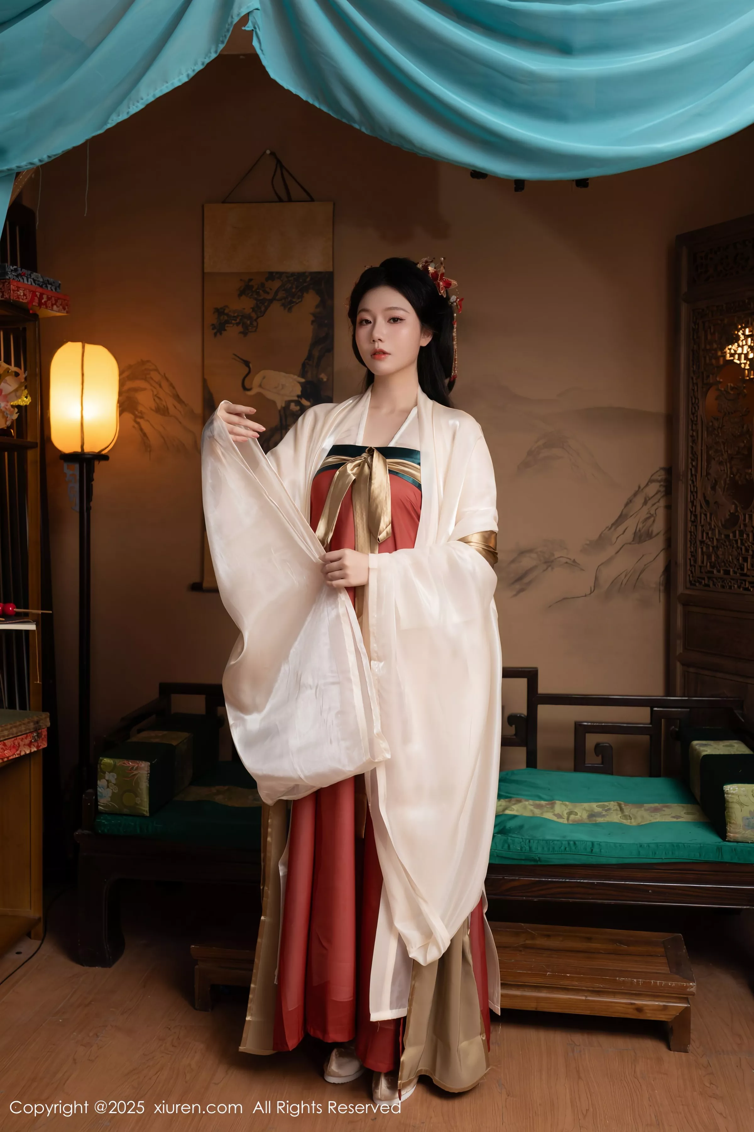   [XiuRen]高清写真图 2025.04.29 No.10223 陆萱萱 性感古装第1张图片