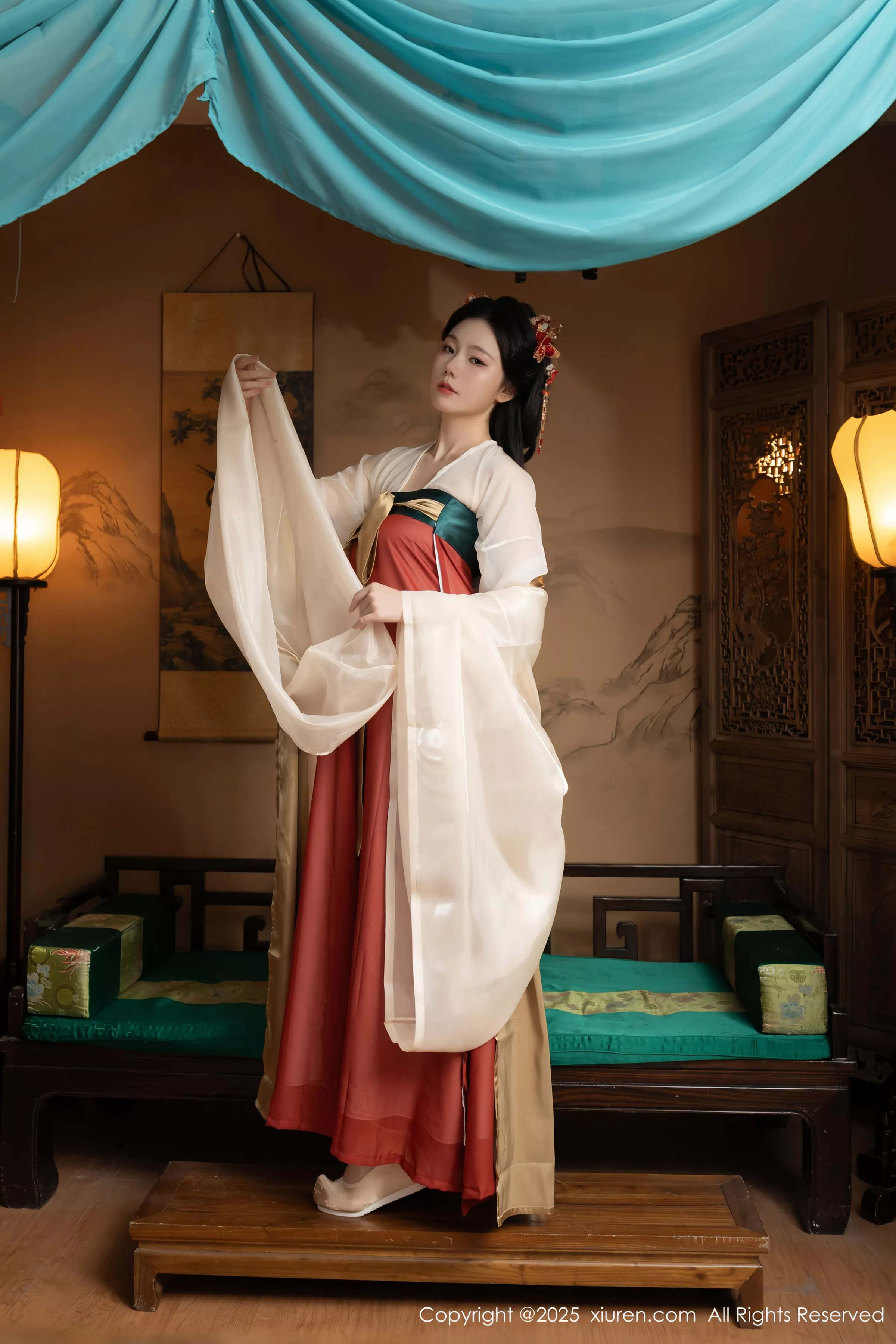   [XiuRen]高清写真图 2025.04.29 No.10223 陆萱萱 性感古装第33张图片