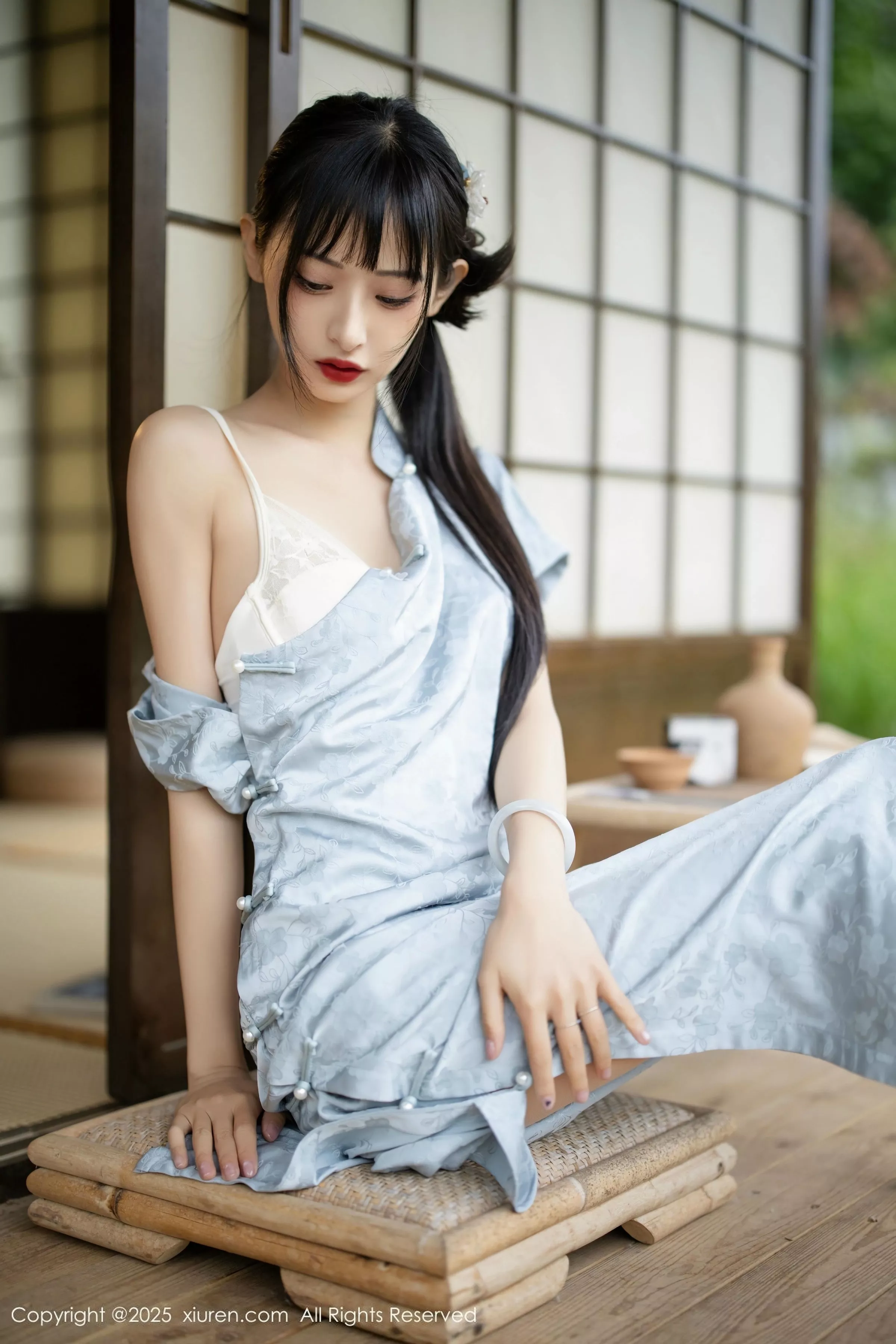   [XiuRen]高清写真图 2025.05.15 No.10278 茂木希子 日式旗袍第22张图片