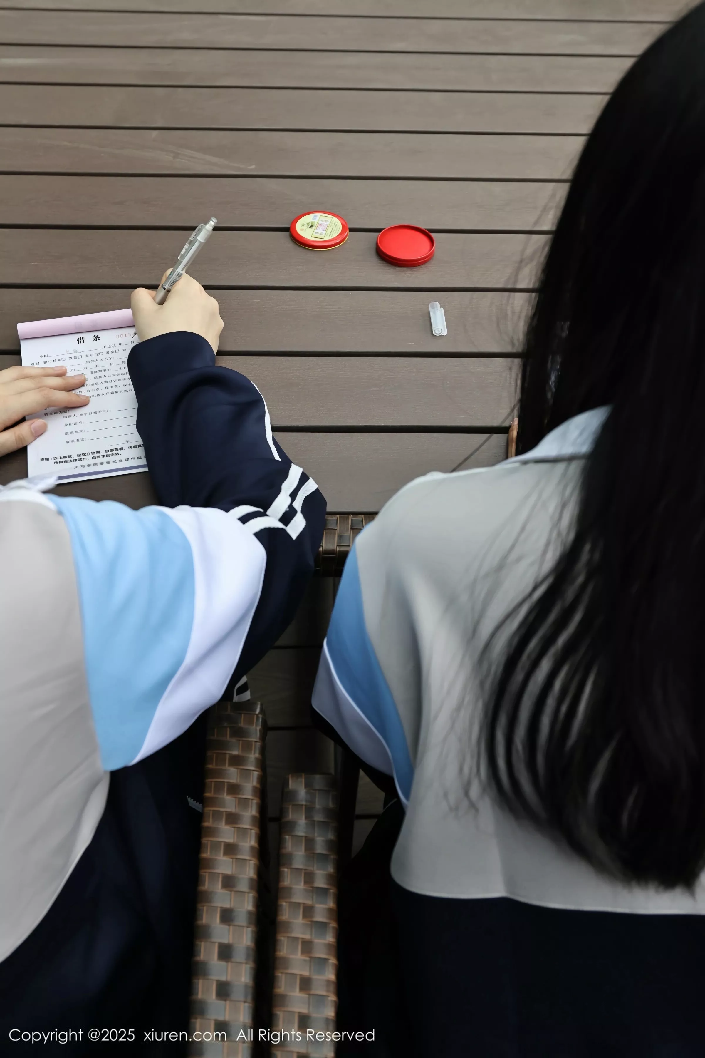   [XiuRen]高清写真图 2025.05.16 No.10288 小芭乐 蓝色校服第12张图片