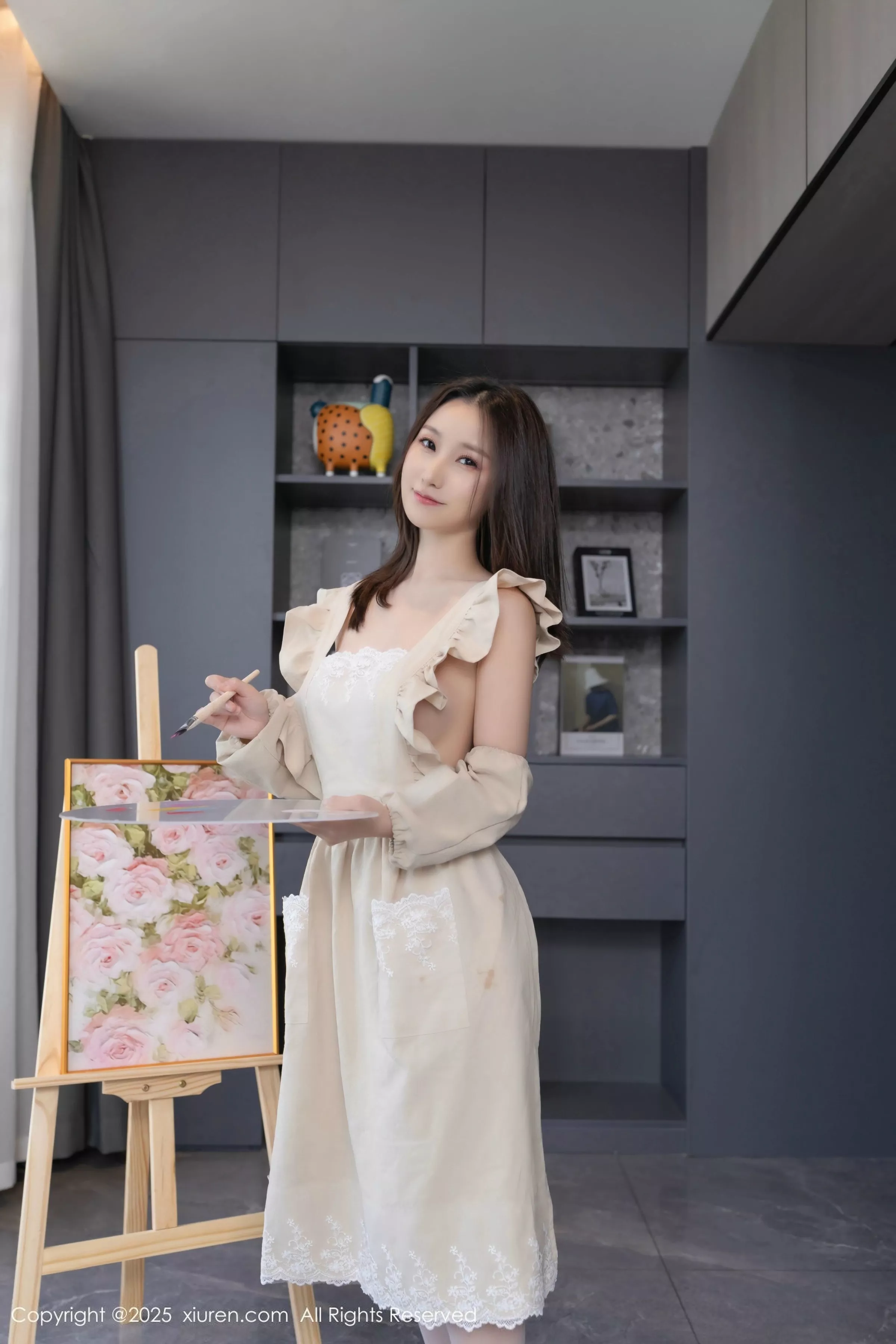   [XiuRen]高清写真图 2025.05.21 No.10308 杏子Yada 白色丝袜第1张图片