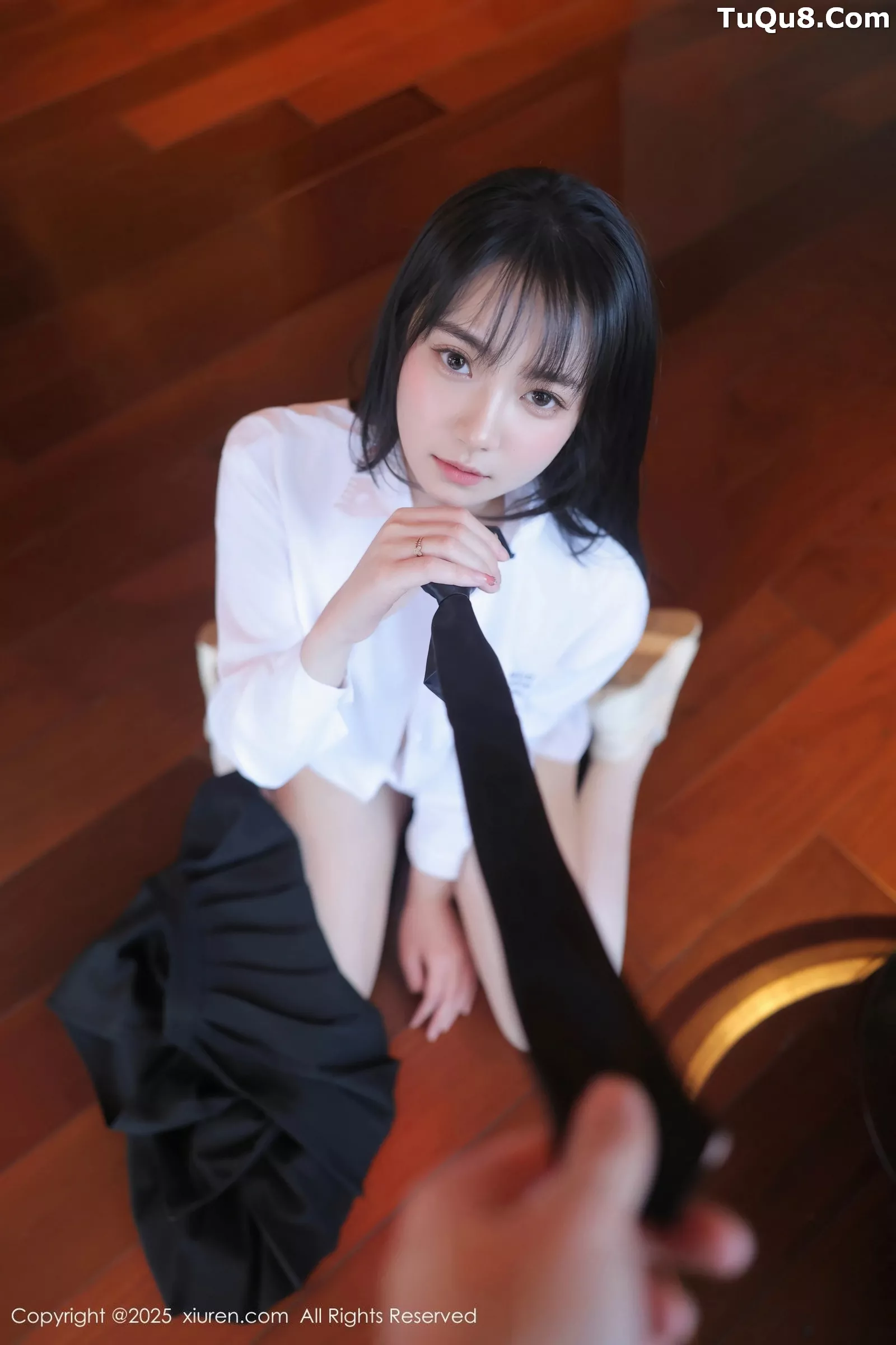   [XiuRen]高清写真图 2025.05.28 No.10335 软情 白色衬衫第27张图片