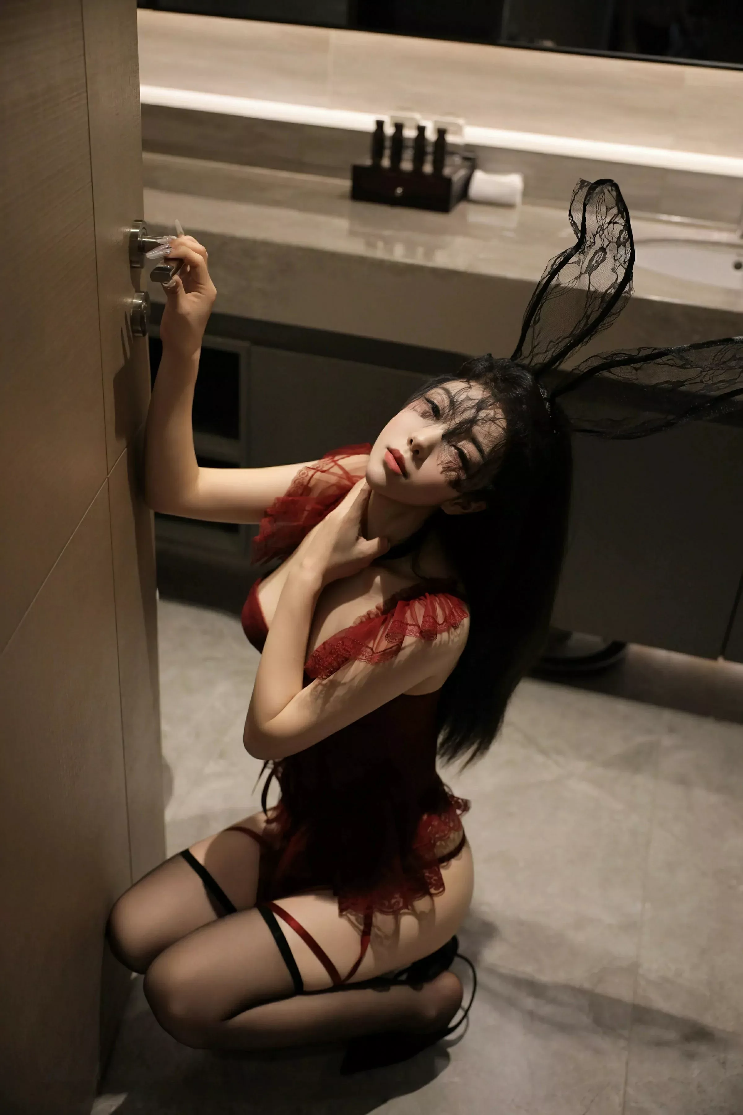   [XiuRen]高清写真图 2025.06.10 No.10386 李安妮 丰腴身材第20张图片